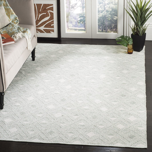 SAFAVIEH Montauk Collection Accent Rug - 3' x 5', Light Green & Ivory, Handmade Cotton, Ideal for High Traffic Areas in Entryway, Living Room, Bedroom (MTK614G)