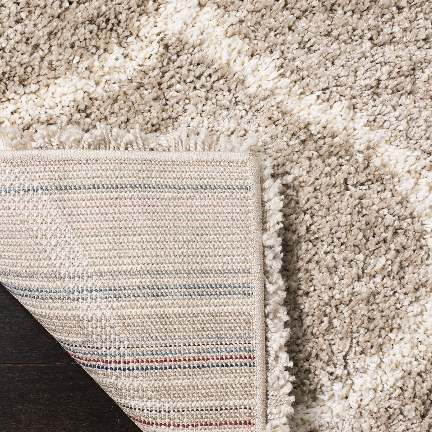 SAFAVIEH Hudson Shag Collection Area Rug - 6' x 9', Beige & Ivory, Moroccan Ogee Trellis Design, Non-Shedding & Easy Care, 2-inch Thick Ideal for High Traffic Areas in Living Room, Bedroom (SGH280S)