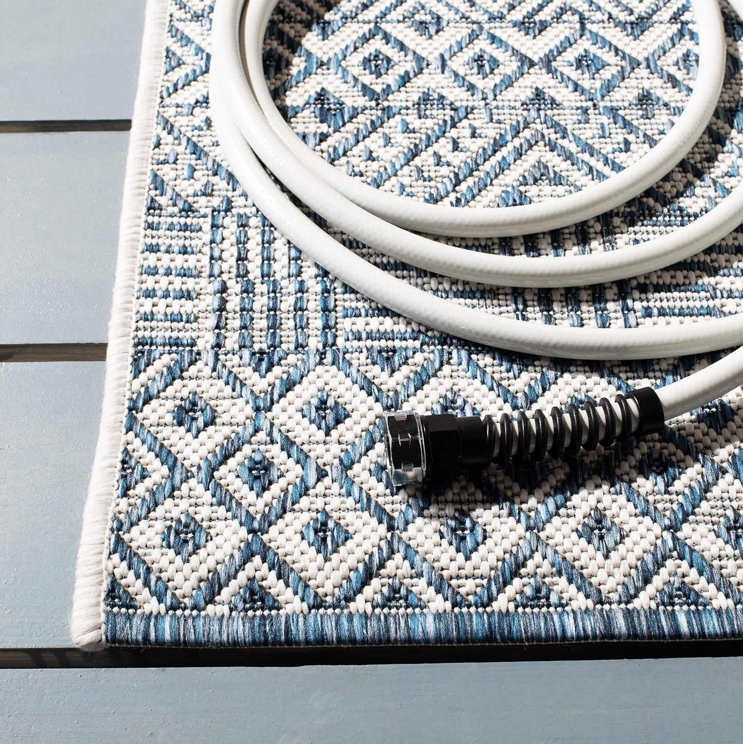 SAFAVIEH Washable Rug Outdoor Courtyard Collection - 10' x 14', Blue & Navy, Non-Shedding & Easy Cleaning, Ideal for Patio, Backyard, Mudroom (CY8235-53412)