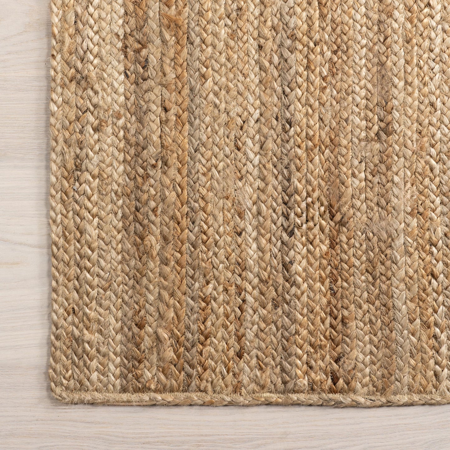nuLOOM 3 Round Rigo Jute Hand Woven Area Rug, Natural, Solid Farmhouse Design, Natural Fiber, For Bedroom, Living Room, Dining Room, Hallway, Office, Kitchen, Entryway