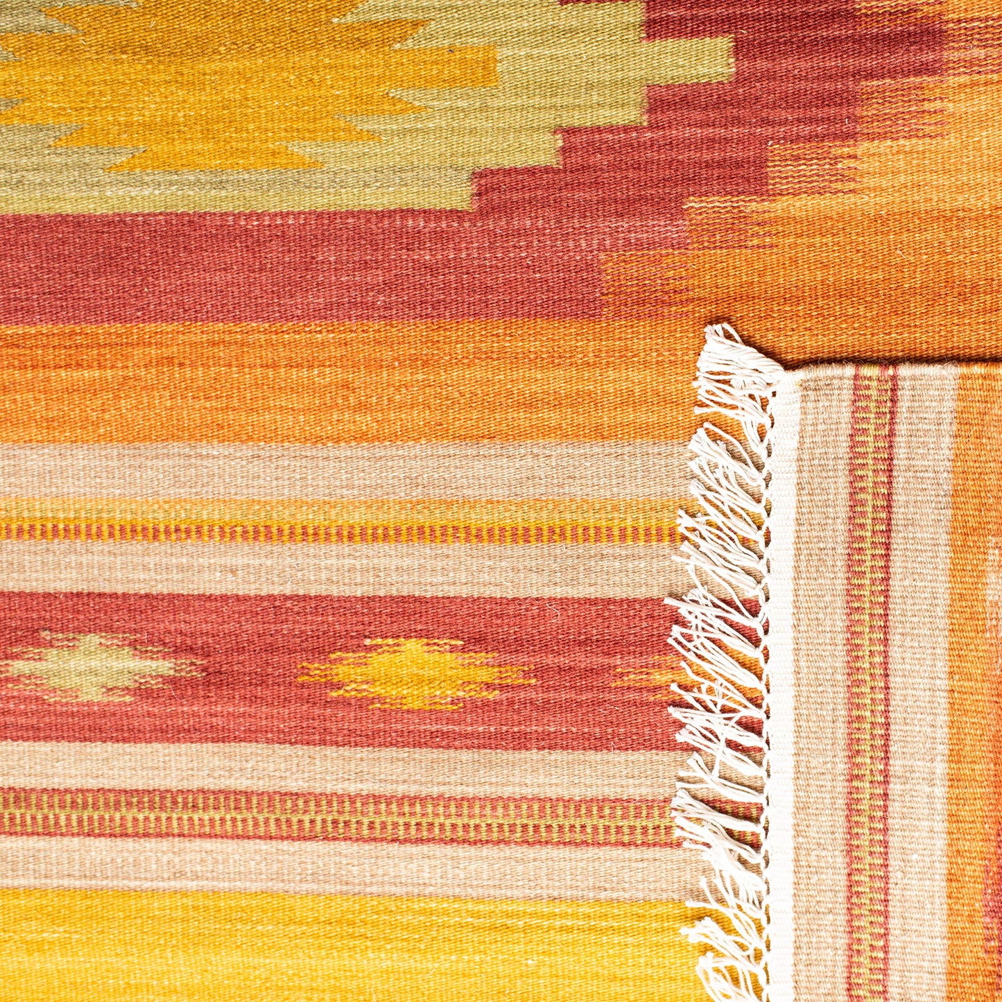 SAFAVIEH Kilim Collection Accent Rug - 3' x 5', Brown & Multi, Handmade Southwestern Tribal Wool, Ideal for High Traffic Areas in Entryway, Living Room, Bedroom (NVK176A)
