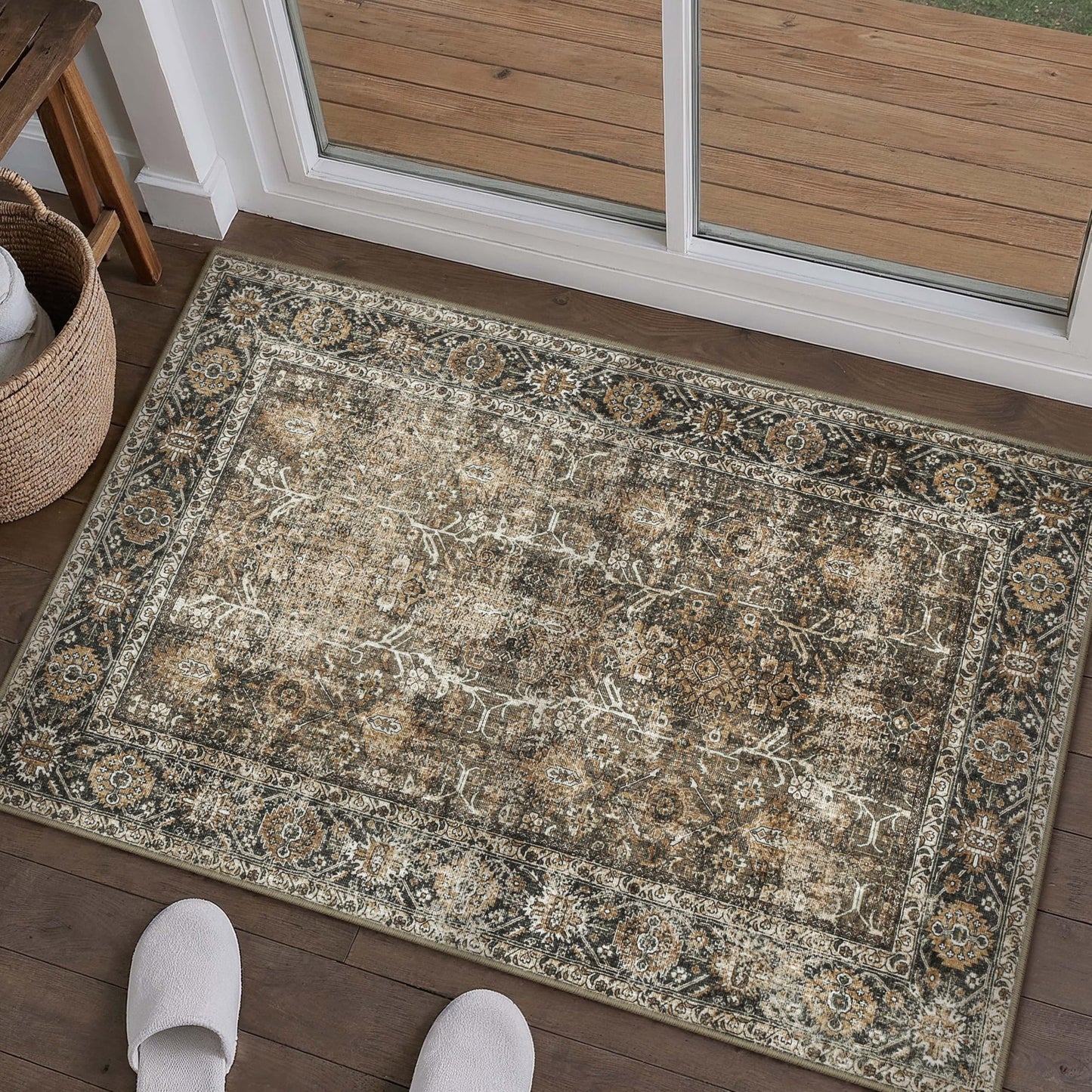 PureCozy Brown Entryway Rug 2x3 Vintage Area Carpet Indoor Kitchen Washable Door Mat Living Room Entrance Small Low Pile Traditional Distressed Retro Accent Throw Rug Non Slip Office Bathroom