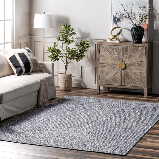 nuLOOM 2' x 3' Solid Hand Braided Indoor/Outdoor Area Rug, Pet-Friendly, High Traffic, Weather Resistant, for Patio, Balcony, Bedroom, Living Room, Dining Room, Wynn Navy