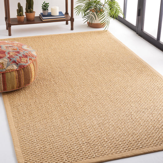 SAFAVIEH Area Rug 4x6 - Natural Fiber Collection - Maize, Sisal, Woven Design with Border (NF525F)