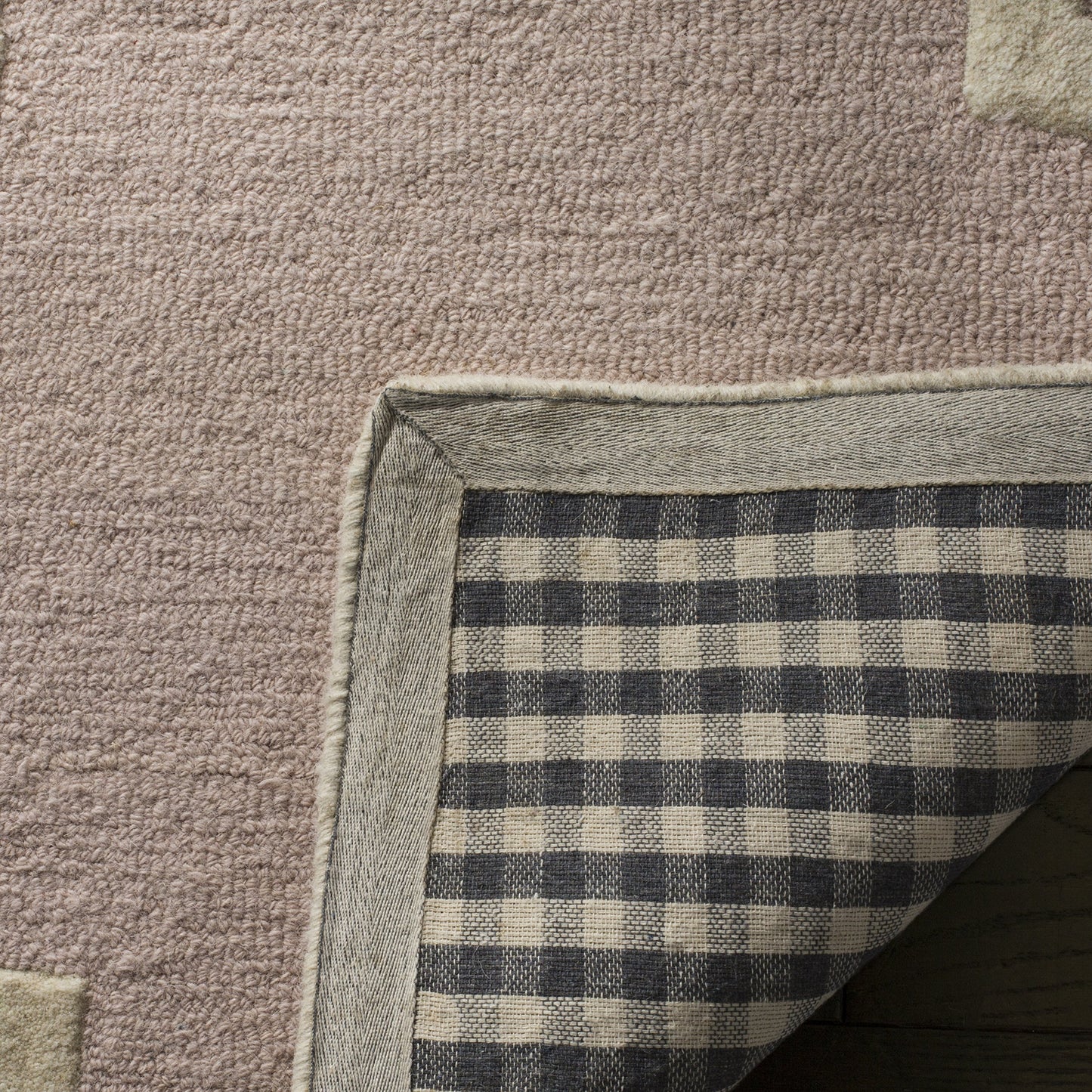 SAFAVIEH Cambridge Collection 6' x 9' Light Pink / Ivory CAM140M Handmade Moroccan Trellis Premium Wool Area Rug