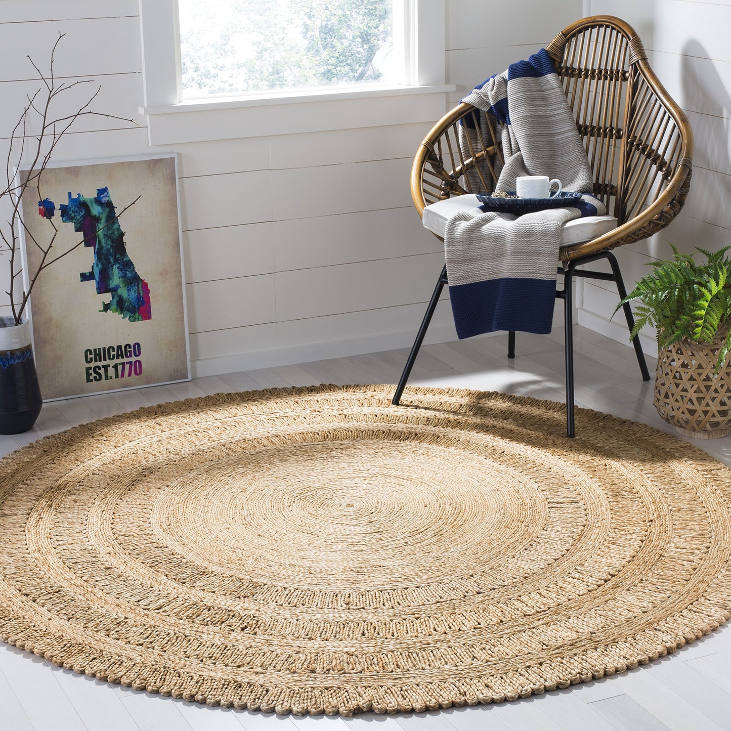 SAFAVIEH Natural Fiber Round Collection 8' Round Natural NF356A Handmade Boho Charm Farmhouse Jute Area Rug