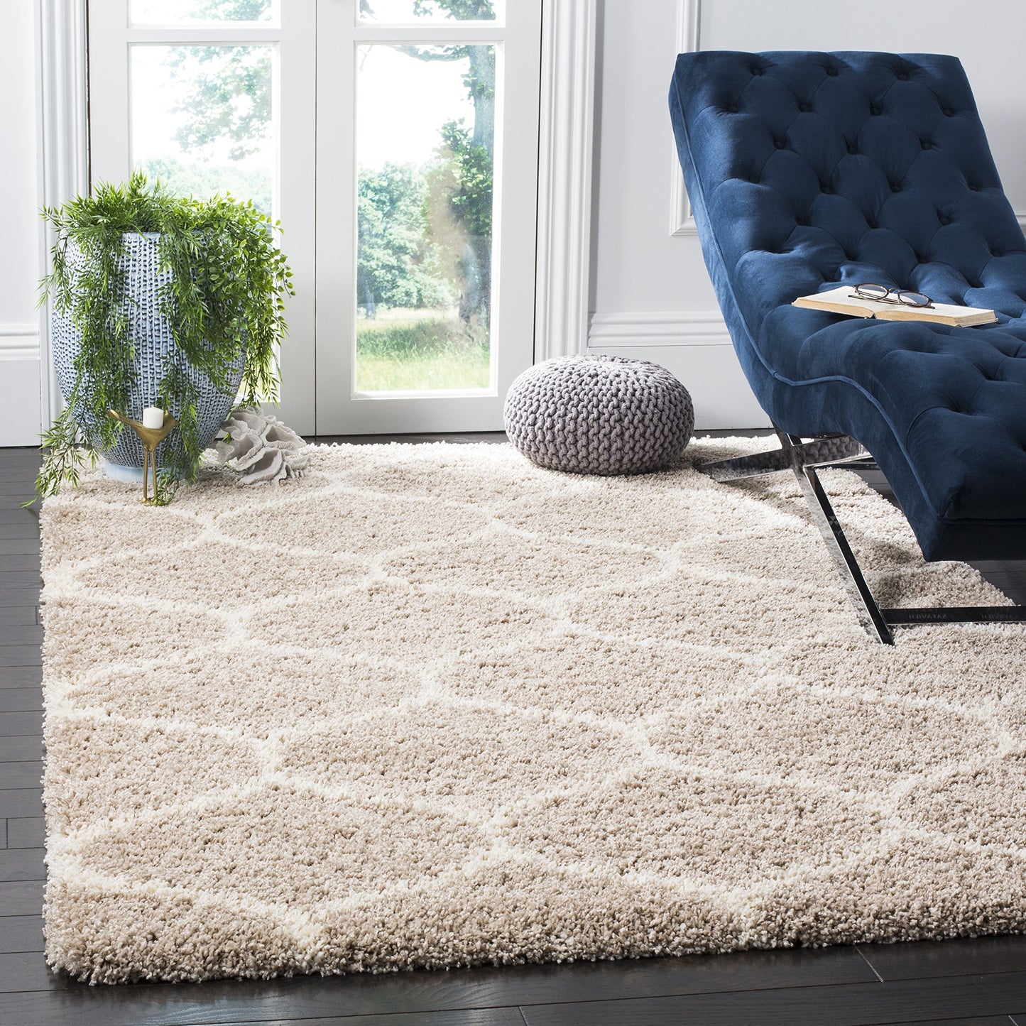 SAFAVIEH Hudson Shag Collection Area Rug - 6' x 9', Beige & Ivory, Moroccan Ogee Trellis Design, Non-Shedding & Easy Care, 2-inch Thick Ideal for High Traffic Areas in Living Room, Bedroom (SGH280S)
