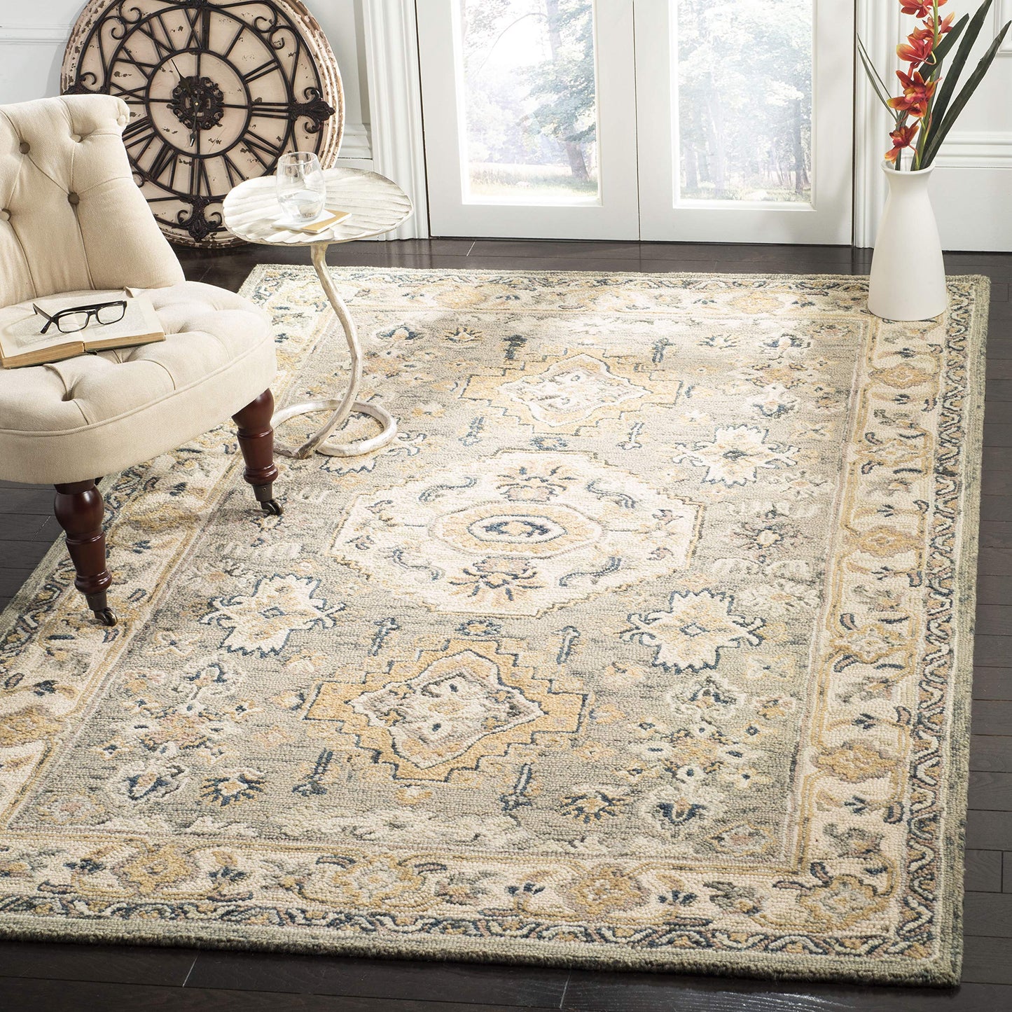 SAFAVIEH Aspen Collection 5' x 8' Moss/Ivory APN601W Handmade Traditional Wool Area Rug