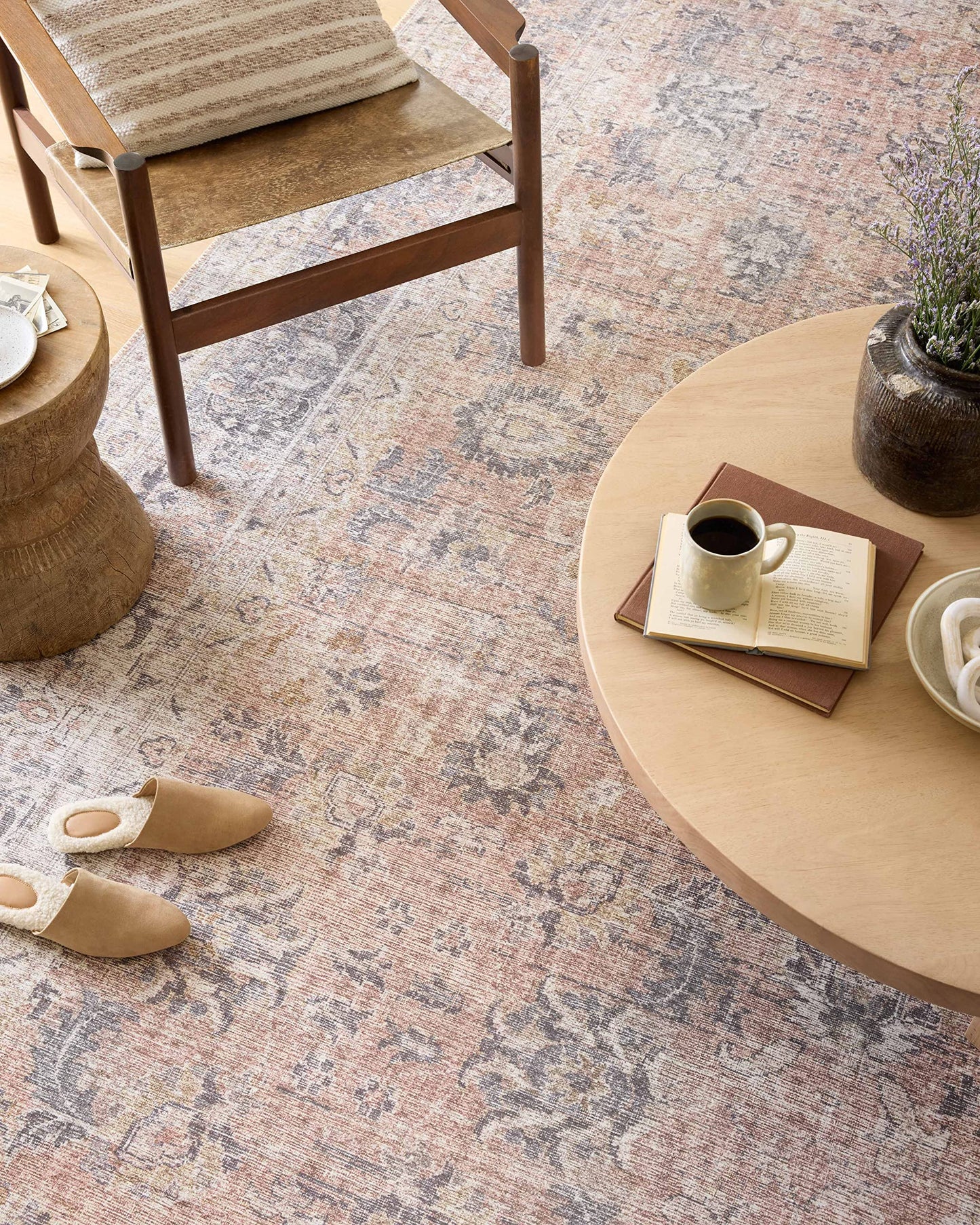 Loloi Skye Collection SKY-01 Blush/Grey 9'-0" x 12'-0" Area Rug