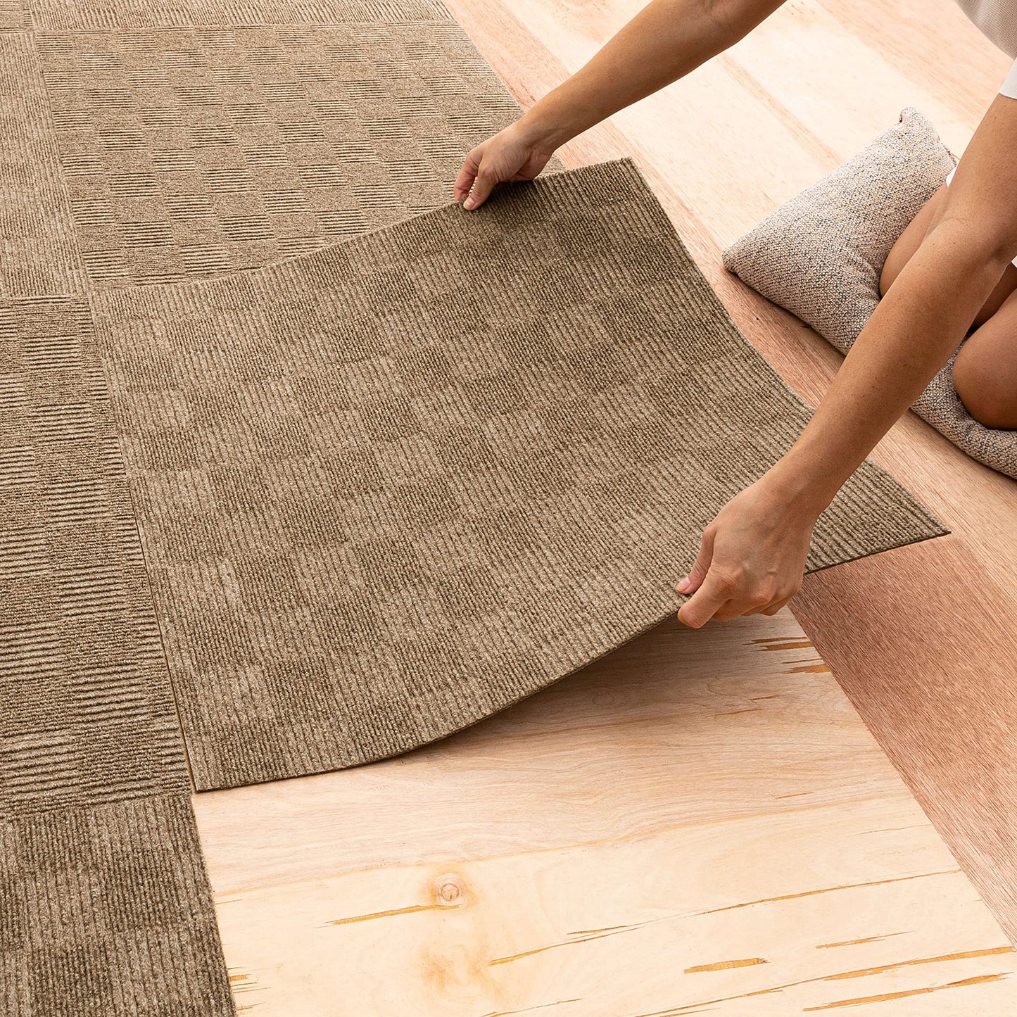 Mohawk Home 24" x 24" Indoor/Outdoor 0.25" Pile Height, Peel and Stick Carpet Tile, Brown Polyester, (15 Tiles) (60 sqft/Box)