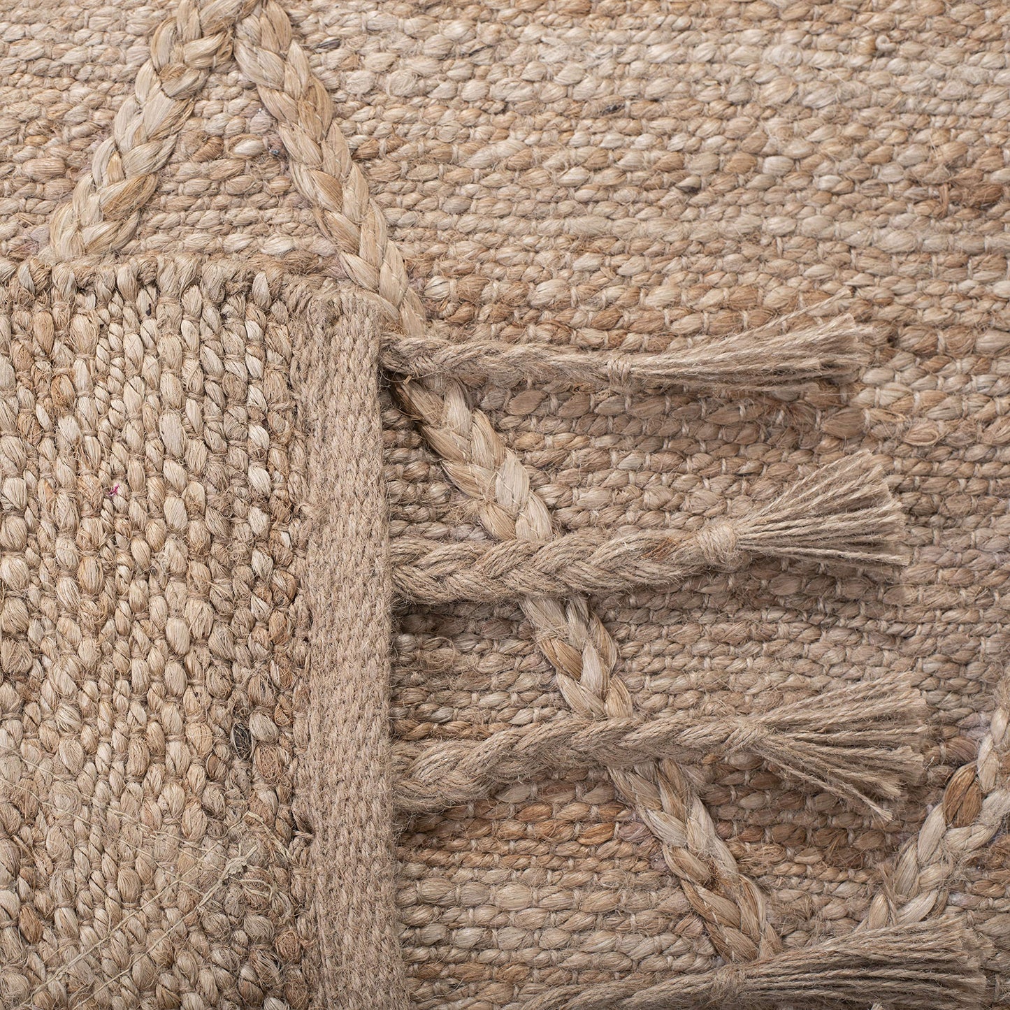 SAFAVIEH Natural Fiber Collection Area Rug - 6' x 9', Natural, Farmhouse Rustic Moroccan Trellis Braided Tassel Jute Design, Ideal for High Traffic Areas in Living Room, Bedroom (NF107B)