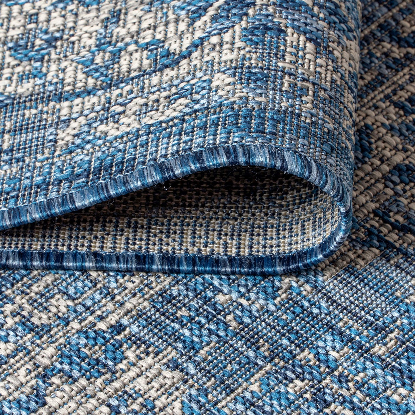 JONATHAN Y Weave Floral Indoor Outdoor Runner Rug 2X8 Navy/Gray, Tela Bohemian Textured for Backyard, Patio, Porch, Easy-Cleaning, High Traffic, Pet-Friendly, Non-Shedding (SMB100B-28)
