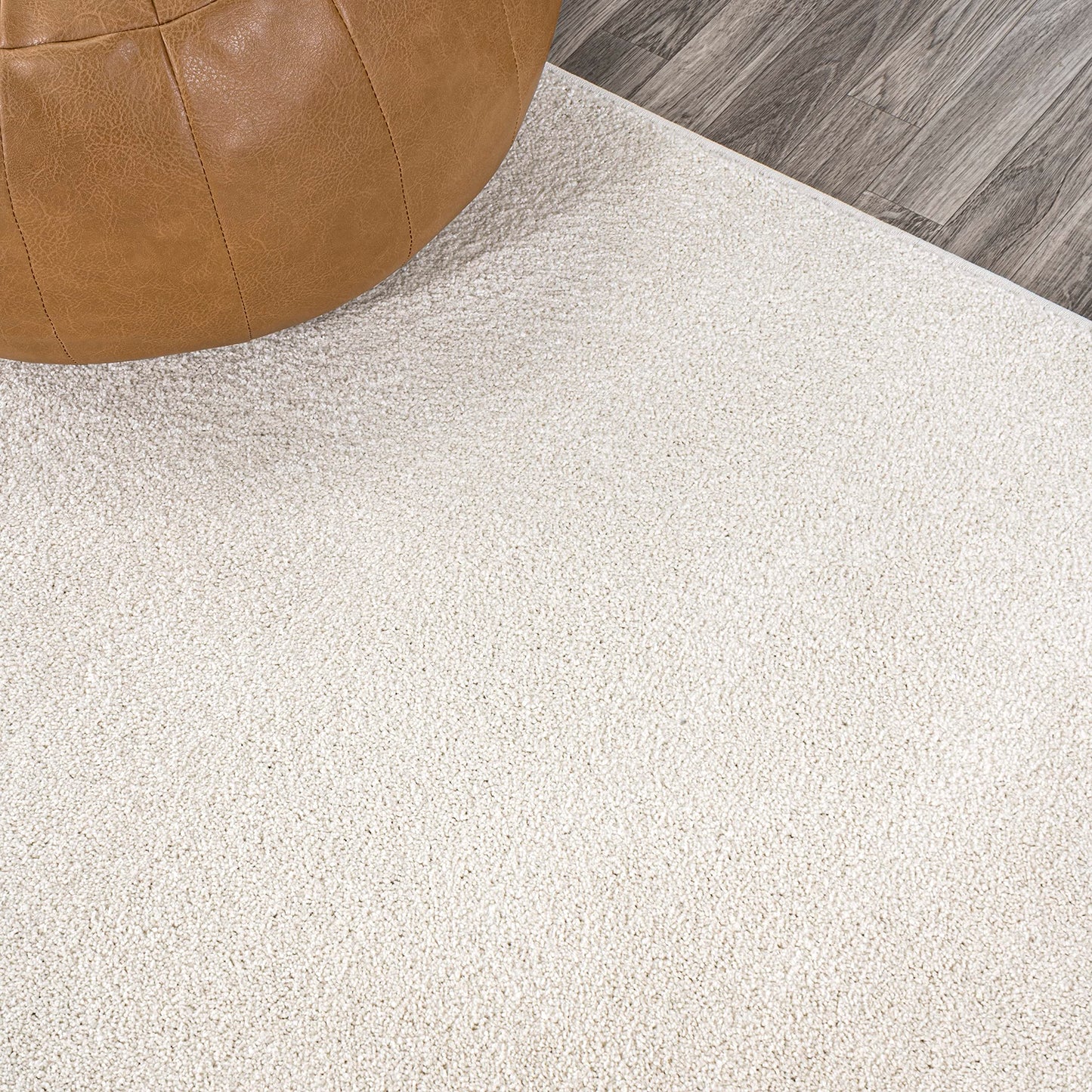 JONATHAN Y Haze Solid Low-Pile Cream Indoor Area Rug 3x5, Coastal,Bohemian,Minimalist,Classic, Easy-Cleaning for Living Room,Bedroom,Kitchen,Pet Friendly,Non-Shedding (SEU100T-3)