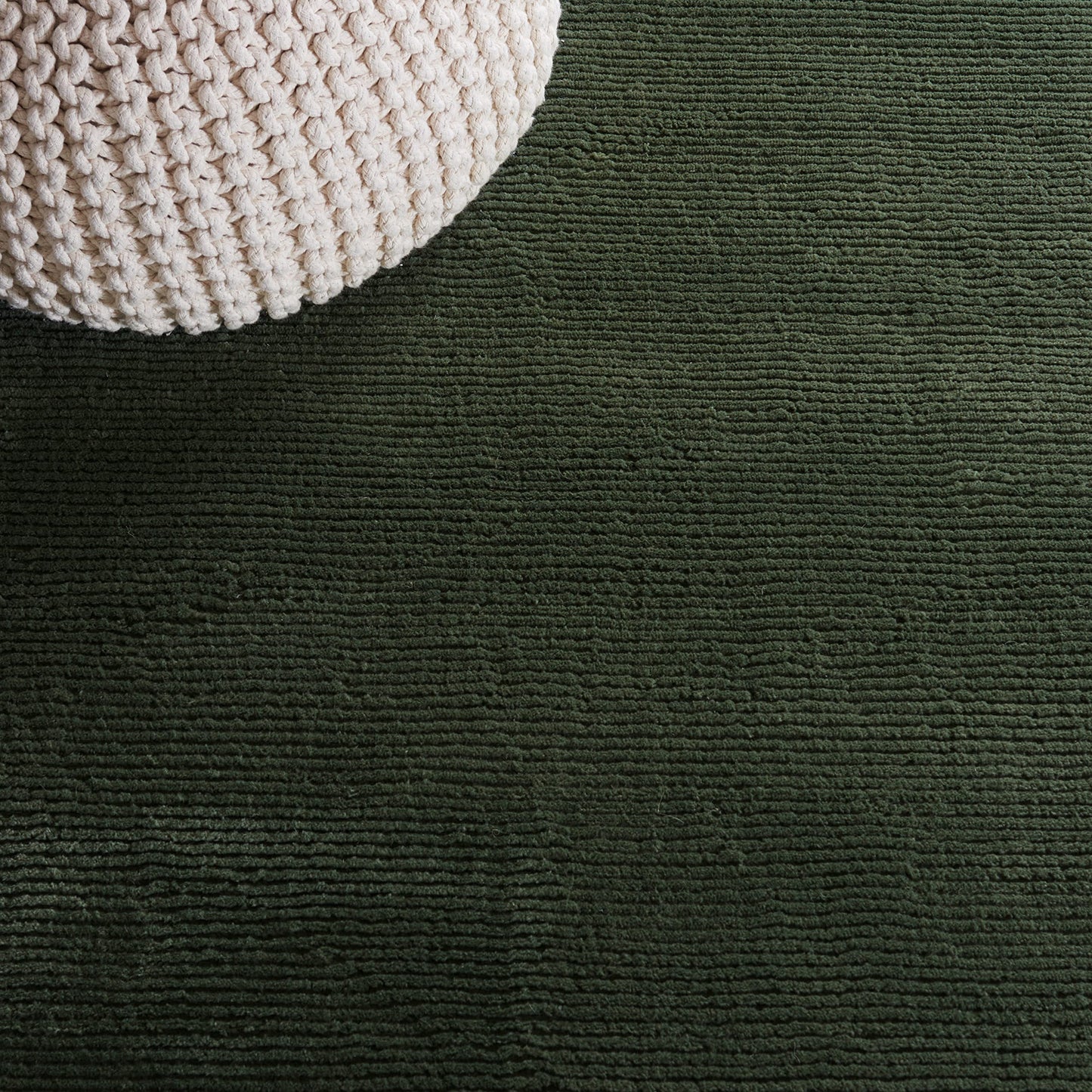 SAFAVIEH Area Rug 8x10 - Revive Collection - Large - Green, Solid Pattern, Non-Shedding & Easy Cleaning, Ideal for Living Room, Bedroom, Office, Dining Space (REV102Y)