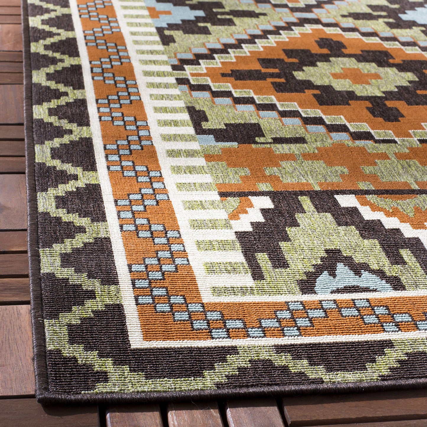 SAFAVIEH Washable Rug Outdoor Veranda Collection - 2'3" x 6' Runner, Green & Terracotta, Non-Shedding & Easy to Clean, Ideal for Patio, Backyard, Mudroom (VER096-0742)