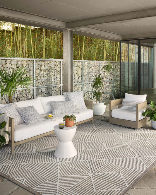Loloi II Rainier Collection RAI-03 Beige/Ivory, Indoor/Outdoor 7'-10" x 10'-10" Area Rug