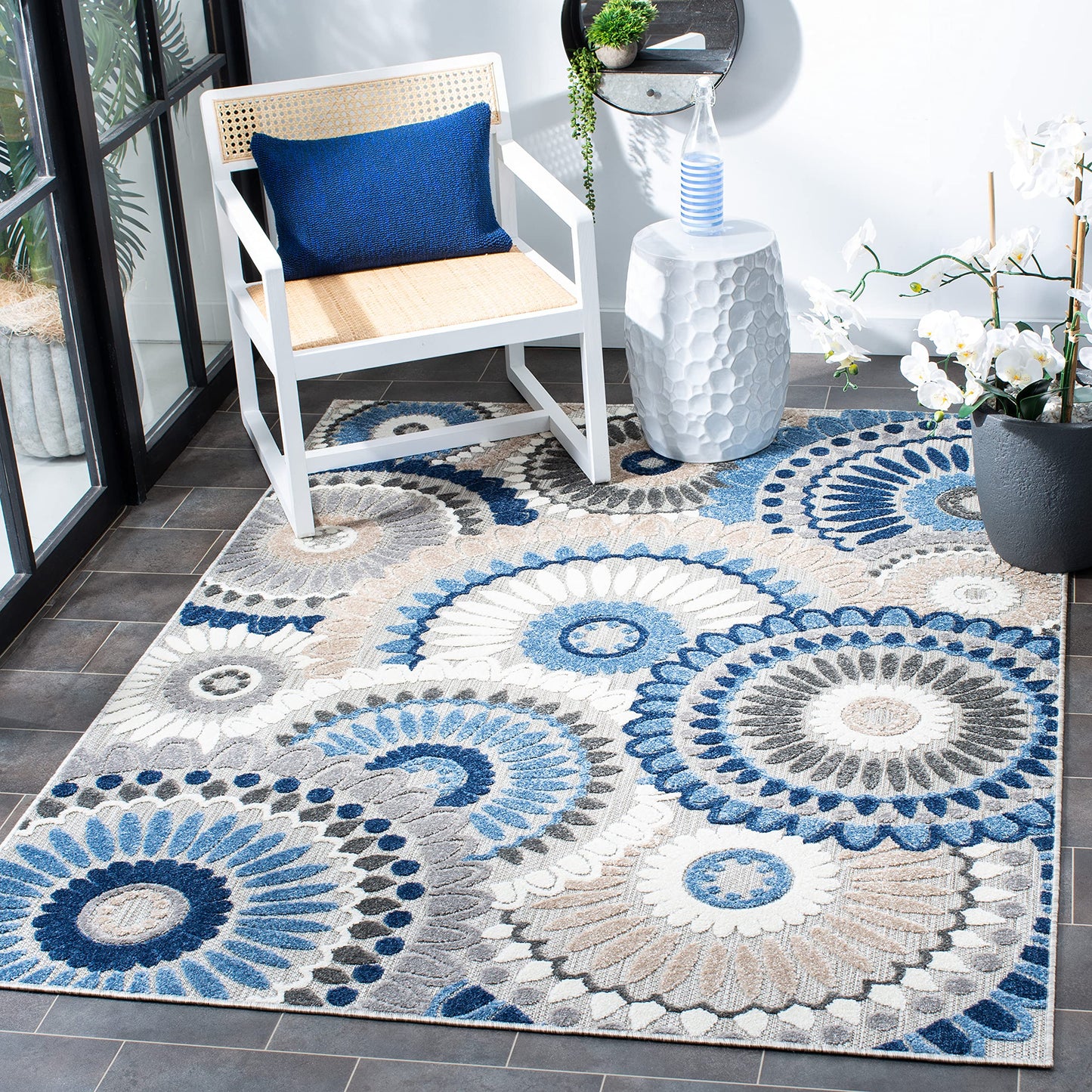SAFAVIEH Washable Rug Outdoor Cabana Collection - 5'3" Square, Grey & Blue, Non-Shedding & Easy to Clean, Ideal for Patio, Backyard, Mudroom (CBN382G)