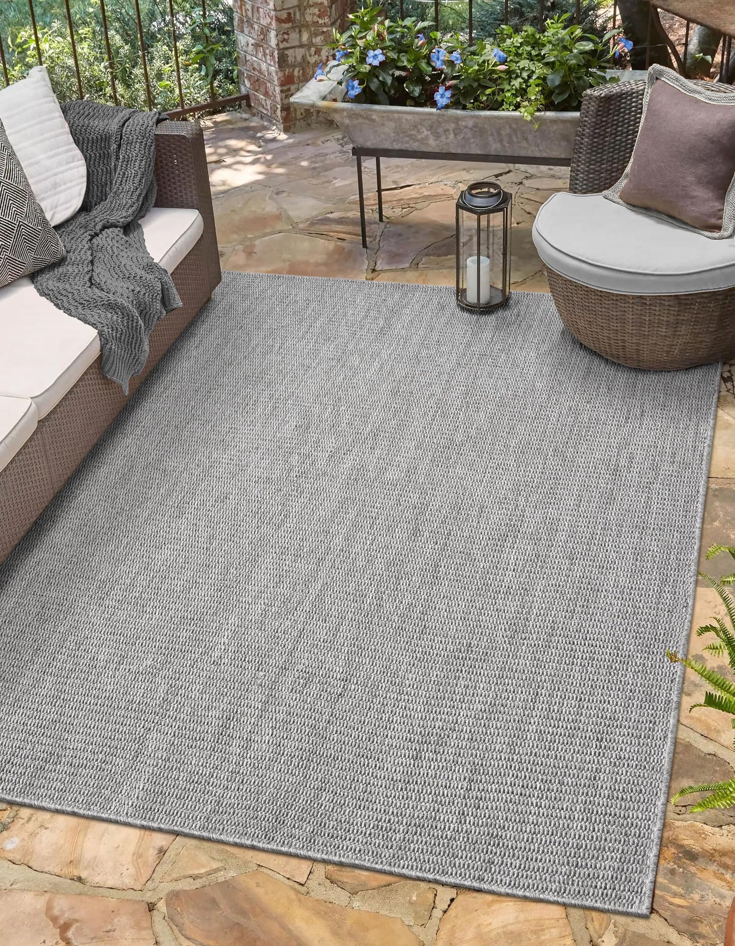 RUGGERRUGS Angela Easy Jute Indoor Outdoor Rug, 4x6 Natural Solid Jute Look, Polyester, Durable & Easy Care Outdoor Farmhouse Carpet for Patio, Porch, Living Room (4' x 6', Gray)