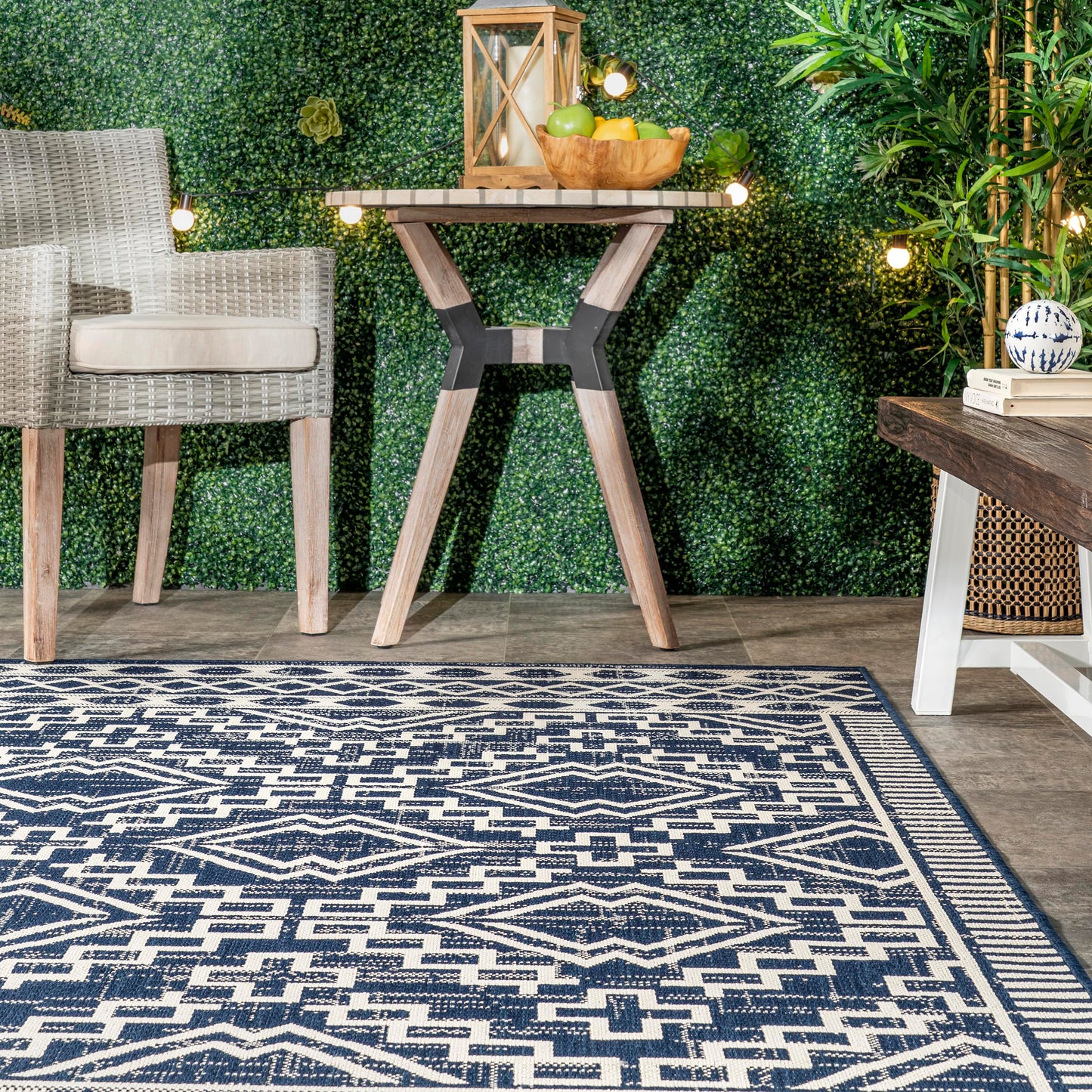 Nuloom Outdoor Performance Cari Blue/Ivory, 8' x 10', Diamond, Soft and Cozy, High Traffic, Stain Resistant, Easy Clean, Durable Area Rug for Indoor/Outdoor Patio, Deck, Porch, Garden, Courtyard