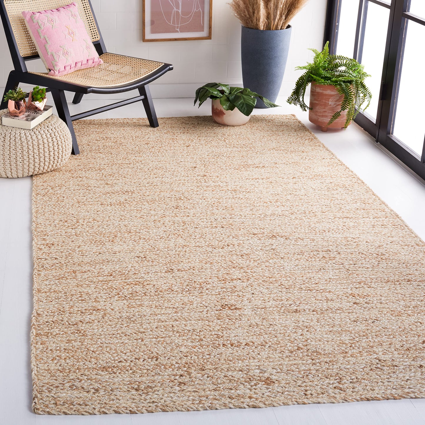 SAFAVIEH Natural Fiber Collection Accent Rug - 4' x 6', Ivory & Natural, Handmade Wool & Jute, Ideal for High Traffic Areas in Entryway, Living Room, Bedroom (NFB950A)