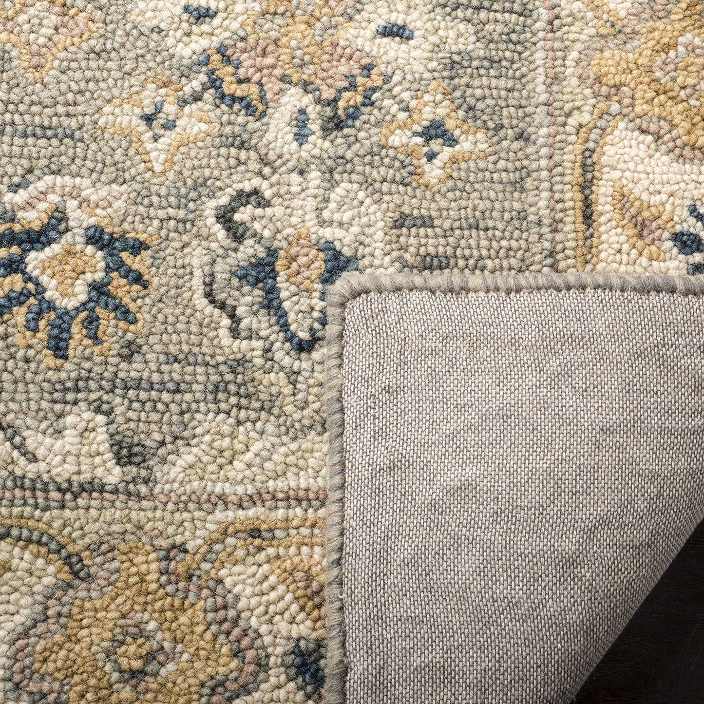 SAFAVIEH Aspen Collection Area Rug - 9' x 12', Moss & Ivory, Handmade Traditional Wool, Ideal for High Traffic Areas in Living Room, Bedroom (APN601W)