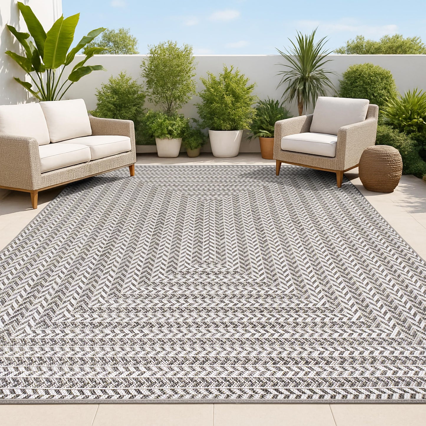 JONATHAN Y Concentric Squares Indoor Outdoor Area Rug 5X8 Black/Light Gray, Chevron Modern for Backyard, Patio, Porch, Easy-Cleaning, High Traffic, Pet-Friendly, Non-Shedding (SMB206B-5)