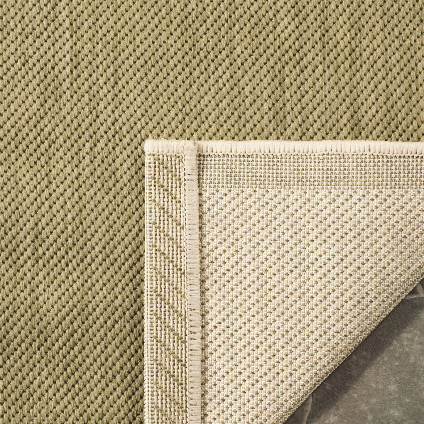 SAFAVIEH Washable Rug Outdoor Courtyard Collection - 4' x 5'7", Green & Beige, Non-Shedding & Easy Cleaning, Ideal for Patio, Backyard, Mudroom (CY6243-244)