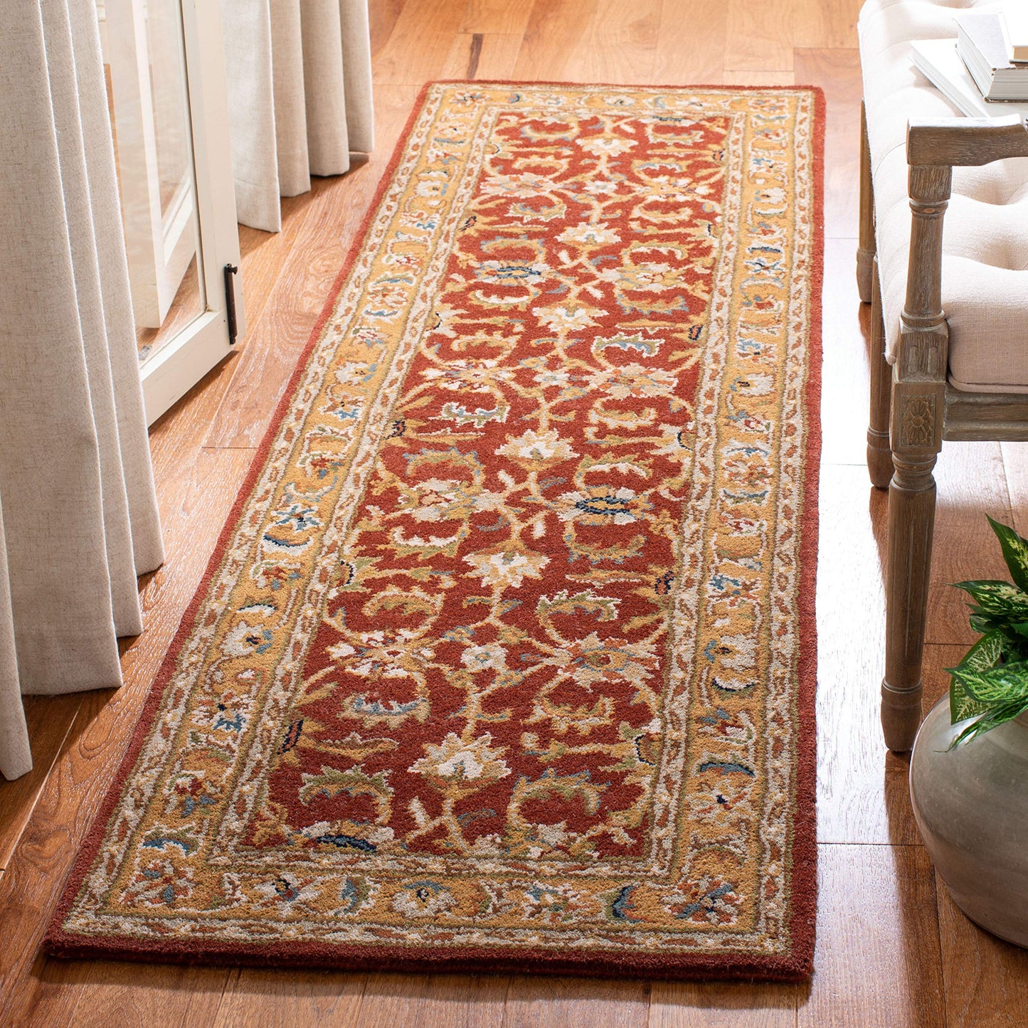 SAFAVIEH Classic Collection Accent Rug - 2'3" x 4', Rust & Camel, Handmade Traditional Oriental Wool, Ideal for High Traffic Areas in Entryway, Living Room, Bedroom (CL758K)
