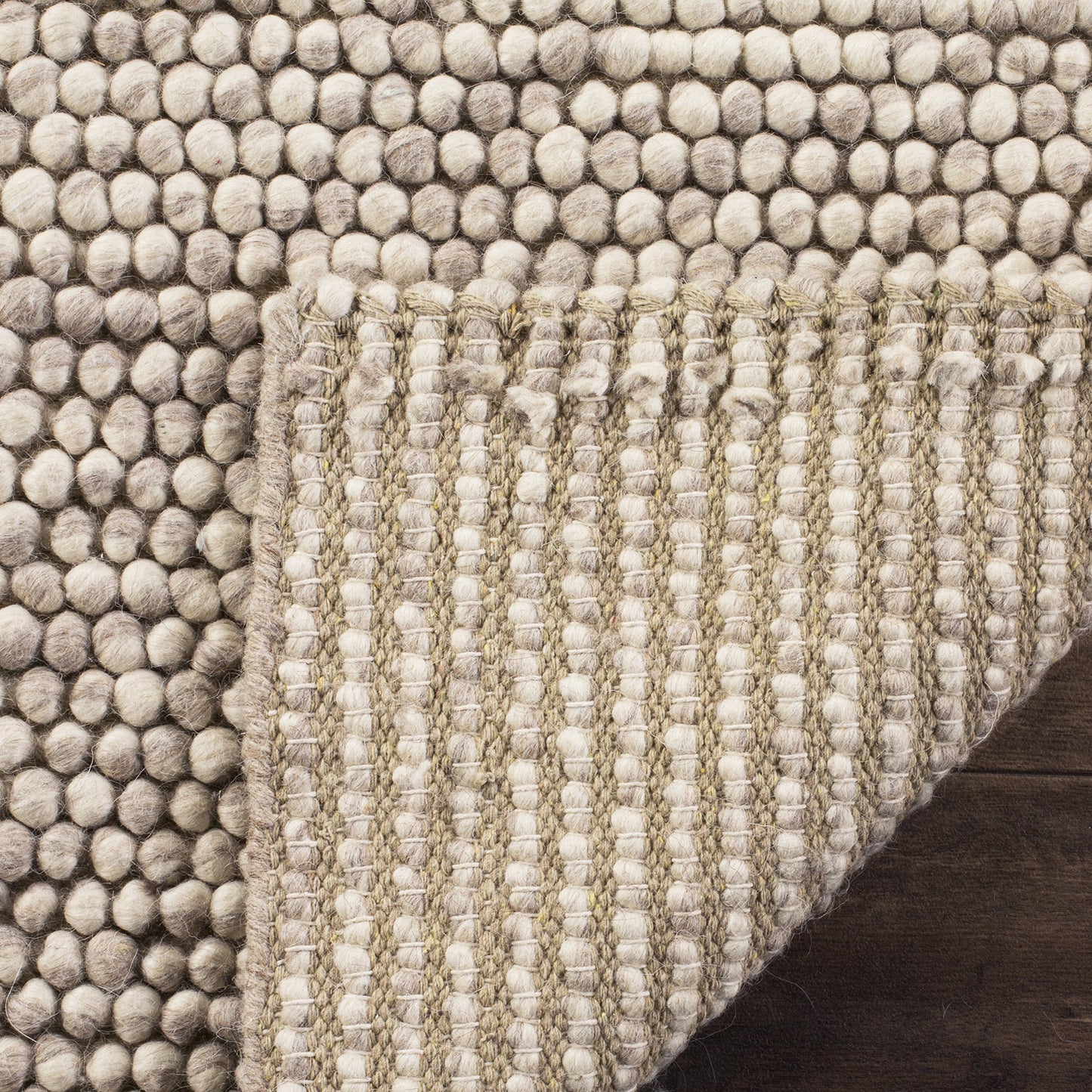 SAFAVIEH Area Rug 4x6 - Natura Collection - Beige, Handmade Wool Blend, Textured Design, Ideal for Living Room, Bedroom, Dining Space (NAT620B)