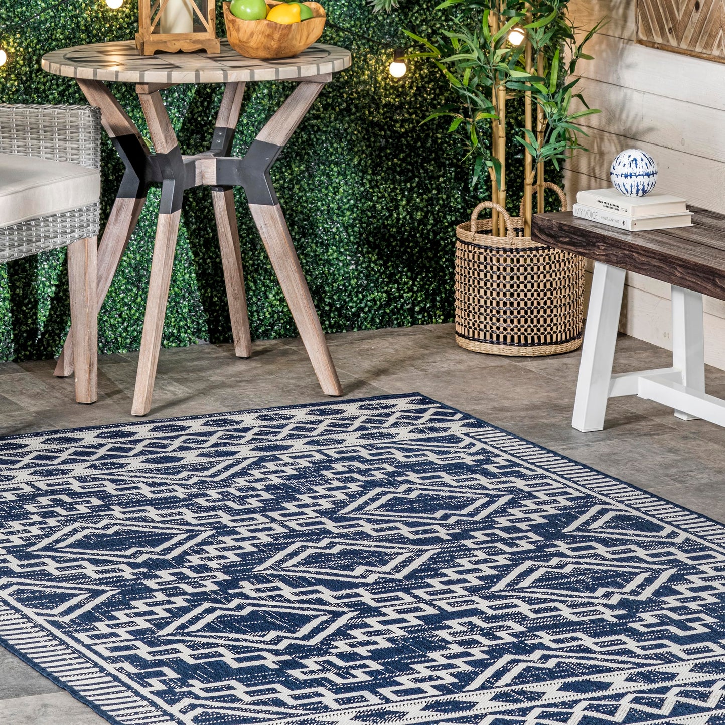 Nuloom Outdoor Performance Cari Blue/Ivory, 8' x 10', Diamond, Soft and Cozy, High Traffic, Stain Resistant, Easy Clean, Durable Area Rug for Indoor/Outdoor Patio, Deck, Porch, Garden, Courtyard