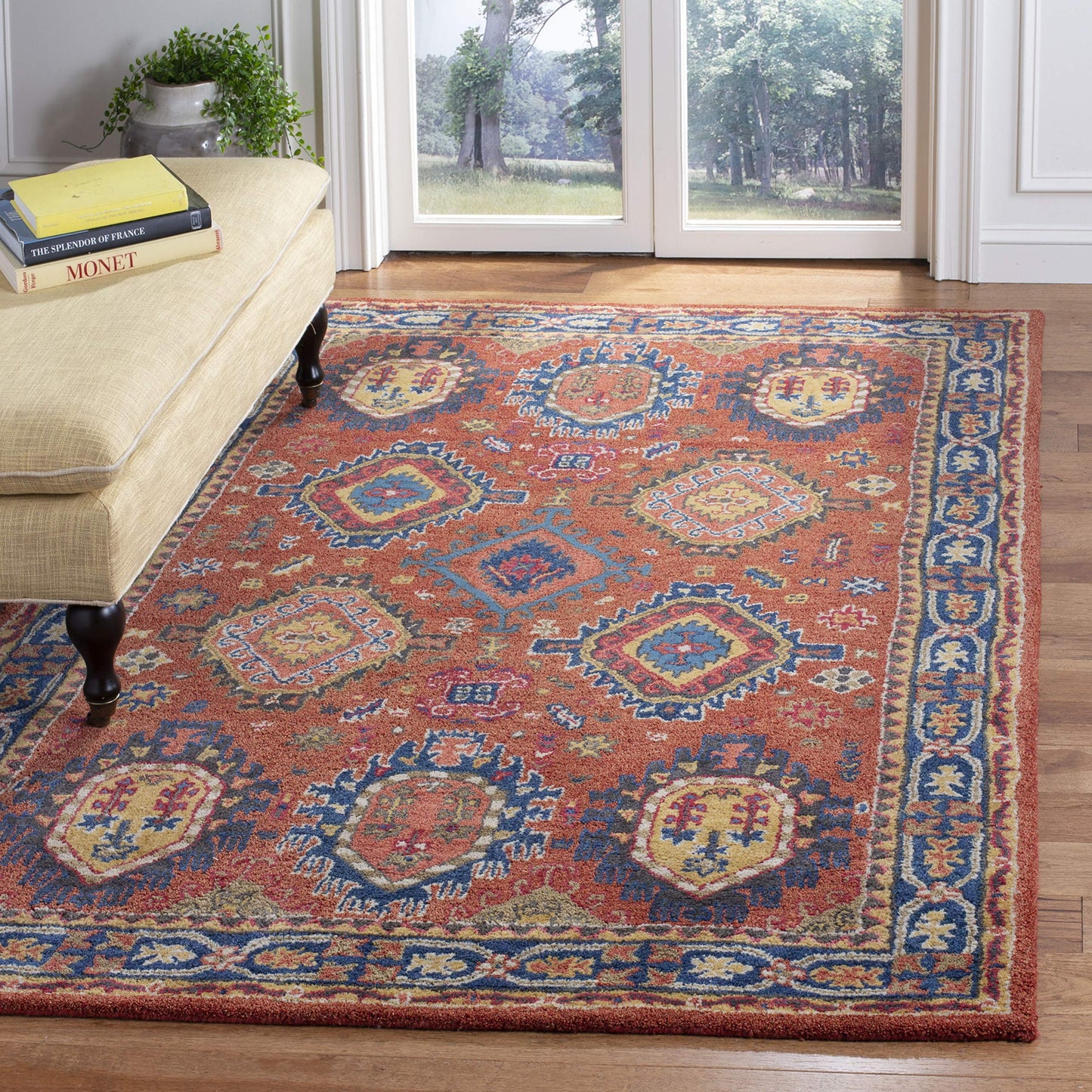 SAFAVIEH Heritage Collection 3' x 5' Rust / Navy HG427P Handmade Traditional Oriental Premium Wool Area Rug
