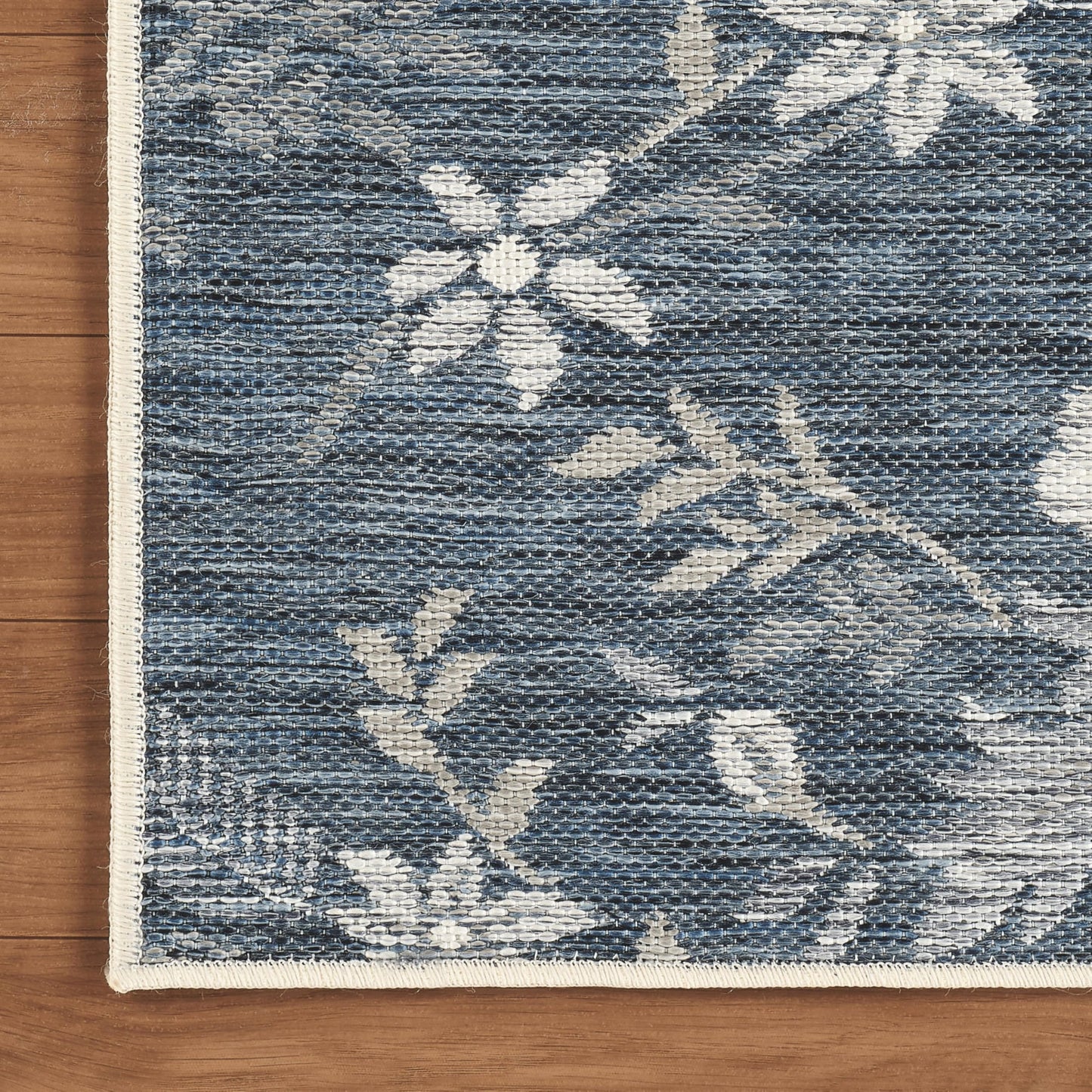 Laura Ashley Doreen Indoor Outdoor 9'x12' Area Rug Helena Floral Navy Multi