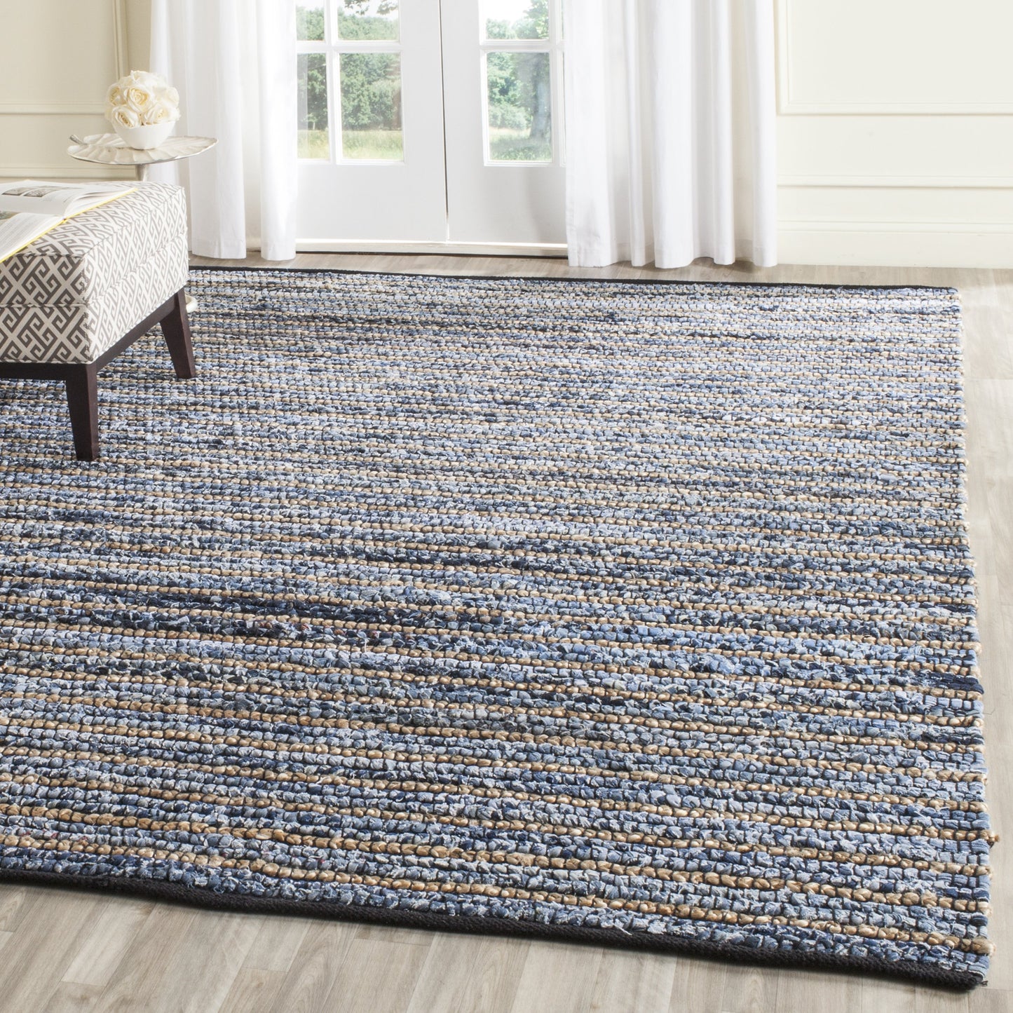 SAFAVIEH Cape Cod Collection Area Rug - 10' Square, Blue & Natural, Handmade Flat Weave Braided Jute & Cotton, Ideal for High Traffic Areas in Living Room, Bedroom (CAP363A)