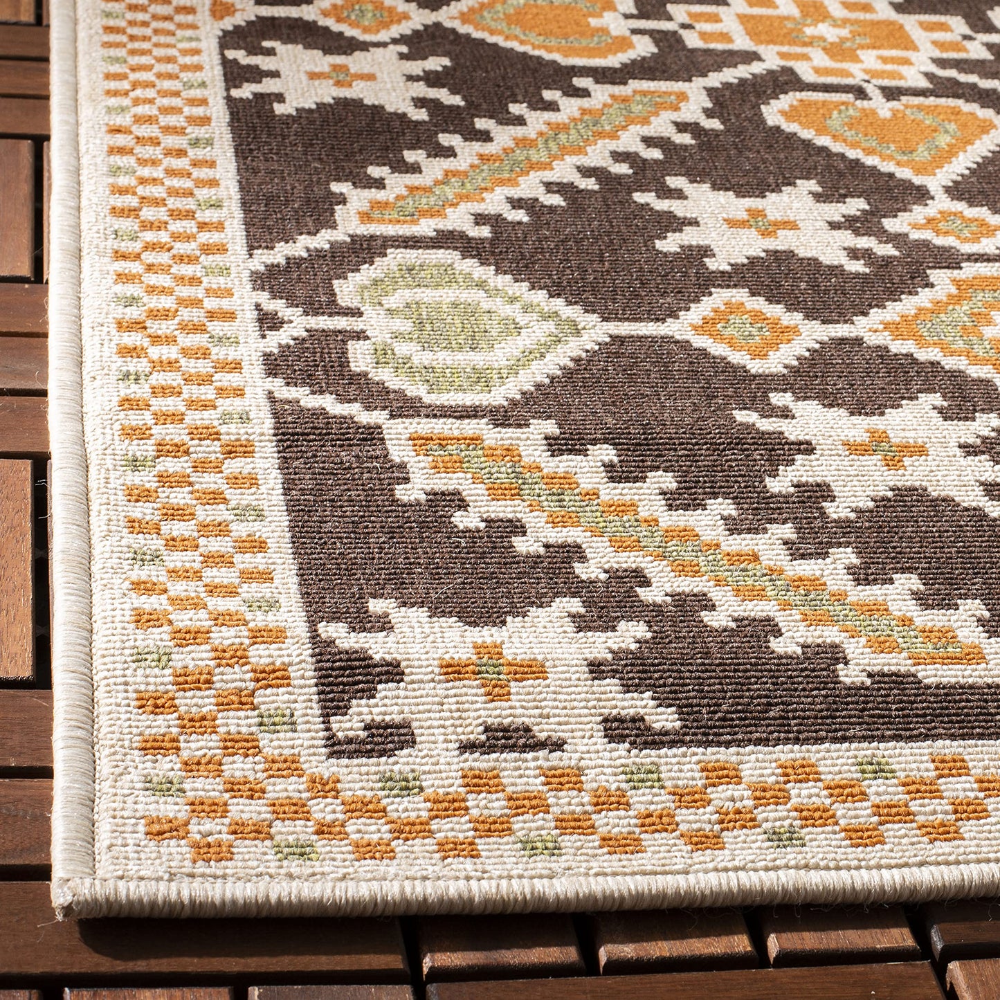 SAFAVIEH Washable Rug Outdoor Veranda Collection - 8' x 11', Chocolate & Terracotta, Non-Shedding & Easy to Clean, Ideal for Patio, Backyard, Mudroom (VER098-0725)