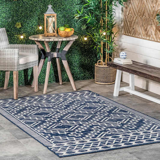 Nuloom Outdoor Performance Cari Blue/Ivory, 8' x 10', Diamond, Soft and Cozy, High Traffic, Stain Resistant, Easy Clean, Durable Area Rug for Indoor/Outdoor Patio, Deck, Porch, Garden, Courtyard