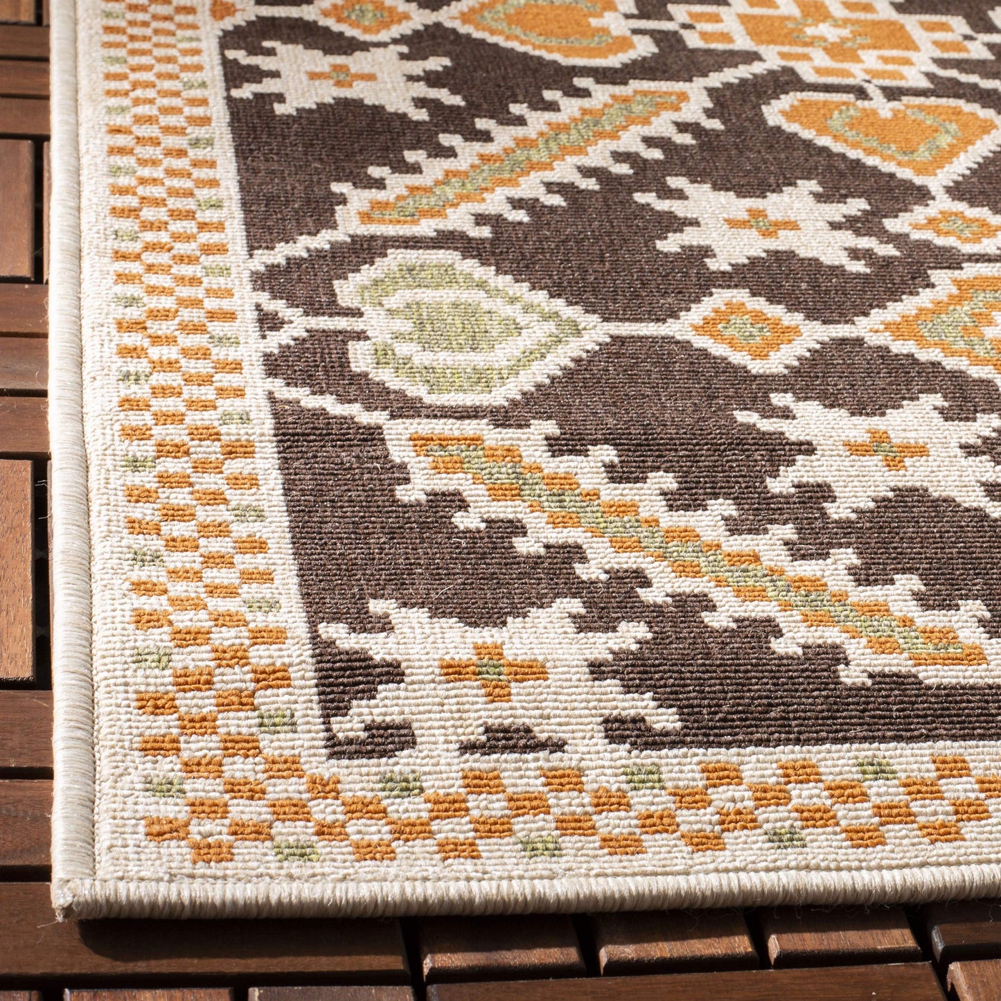 SAFAVIEH Washable Rug Outdoor Veranda Collection - 8' x 11', Chocolate & Terracotta, Non-Shedding & Easy to Clean, Ideal for Patio, Backyard, Mudroom (VER098-0725)