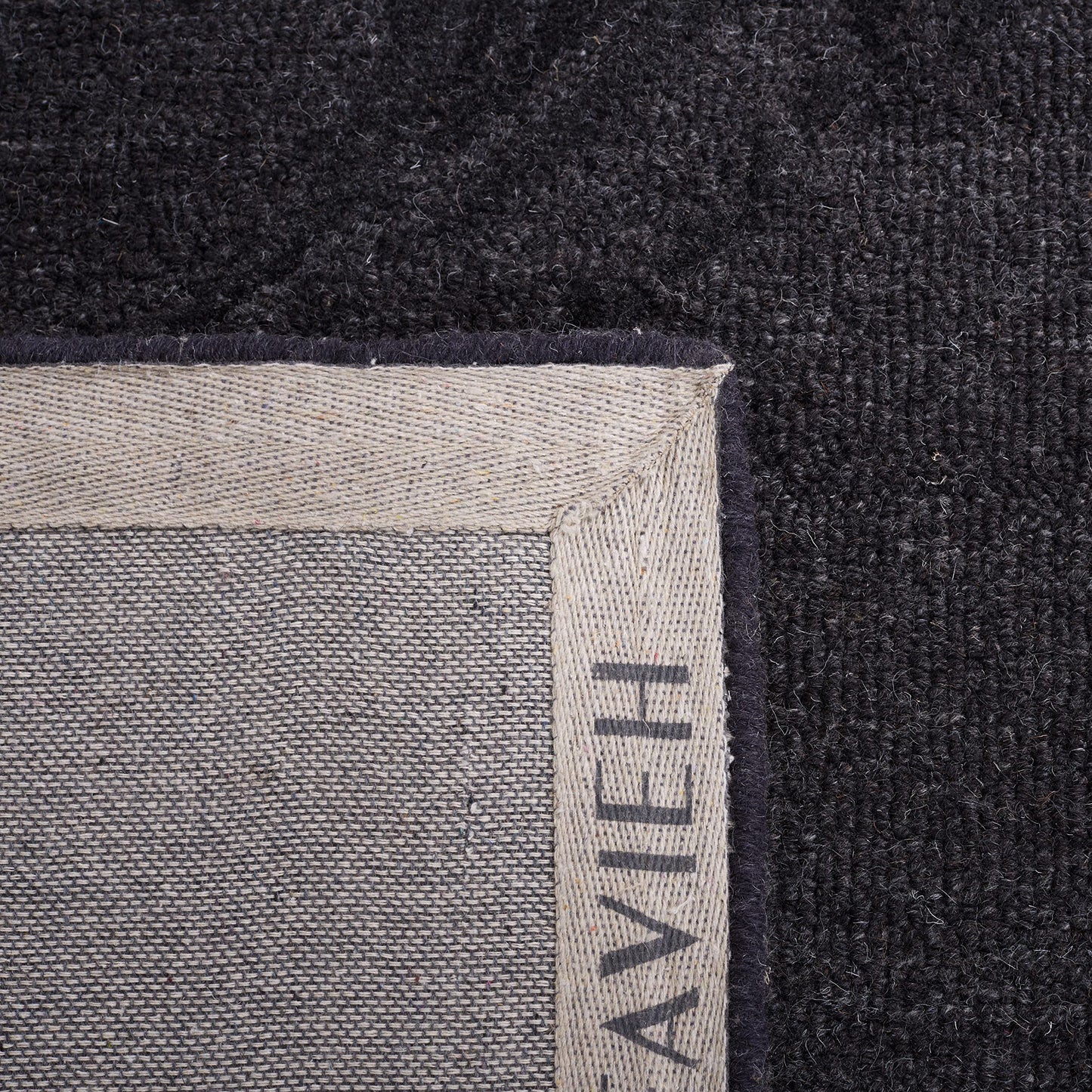 SAFAVIEH Area Rug 8x10 - Jardin Collection - Large - Black, Handmade Wool, Ideal for Living Room, Bedroom, Office, Dining Space (JAR732H)