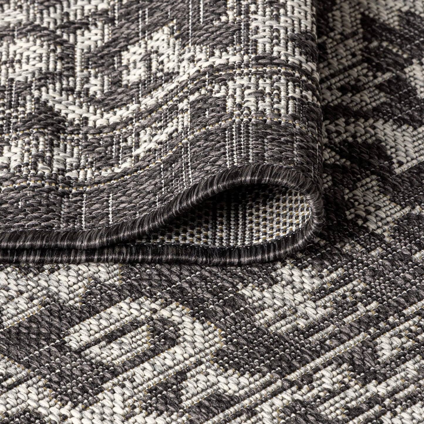 JONATHAN Y Boho Medallion Indoor Outdoor Area Rug 5X8 Black/Gray, Malta Textured Weave for Backyard, Patio, Porch, Easy-Cleaning, High Traffic, Pet-Friendly, Non-Shedding (SMB104C-5)