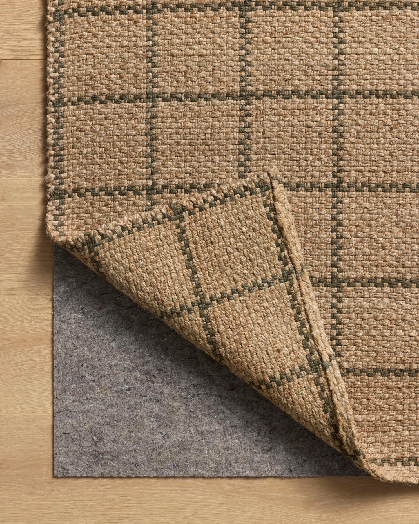 Loloi Chris Loves Julia Fletcher Collection FLE-01 Natural/Olive 5'-0" x 7'-6", .37" Pile Height, Area Rug