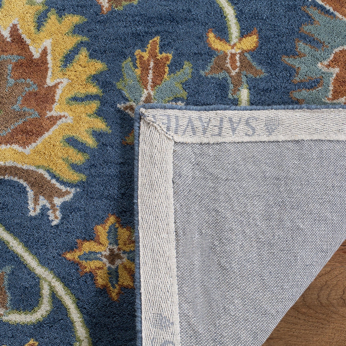 SAFAVIEH Heritage Collection Area Rug - 6' x 9', Navy, Handmade Traditional Oriental Wool, Ideal for High Traffic Areas in Living Room, Bedroom (HG654A)