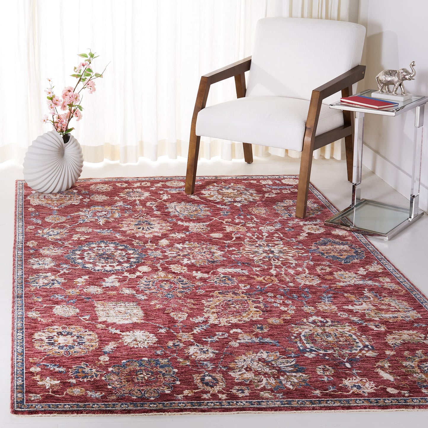 SAFAVIEH Heirloom Collection Area Rug - 5'3" x 7'6", Rust & Ivory, Traditional Oriental Design, Non-Shedding & Easy Care, Ideal for High Traffic Areas in Living Room, Bedroom (HRL718P)