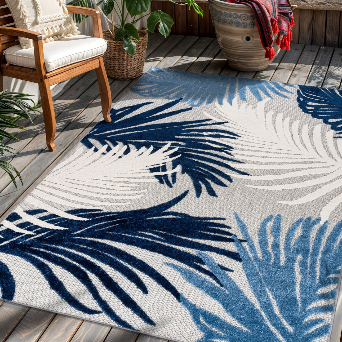 Rugshop Lucca Contemporary Floral Indoor/Outdoor Area Rug for Deck,Backyard,Porch,Balcony,Entryway 4' X 6' Navy