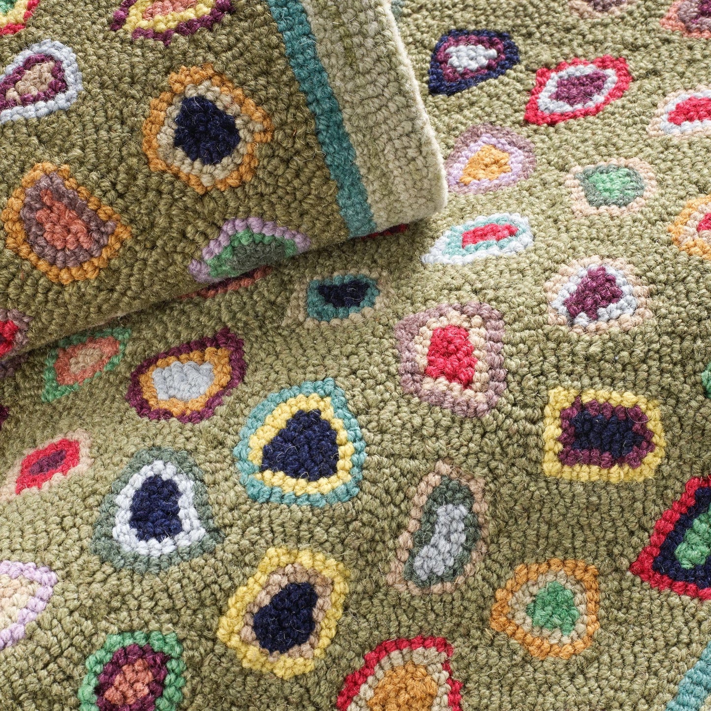 Dash and Albert Cat's Paw Wool Area Rug - 2' x 3' Sage Geometric Hand Micro Hooked Accent Rug - Durable, High Traffic Areas Living Room, Hallway, Stairs