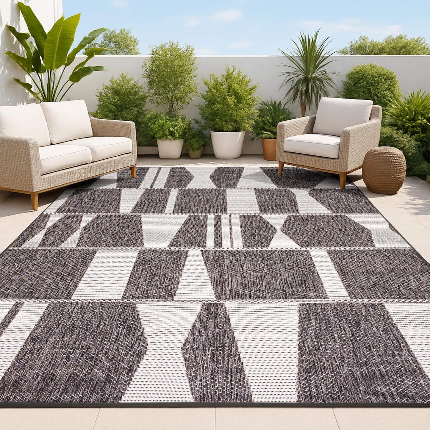 JONATHAN Y Abstract Two-Tone Indoor Outdoor Area Rug 5X8 Black/Cream, Lucian Modern Geometric for Backyard, Patio, Porch, Easy-Cleaning, High Traffic, Pet-Friendly, Non-Shedding (TSN303A-5)
