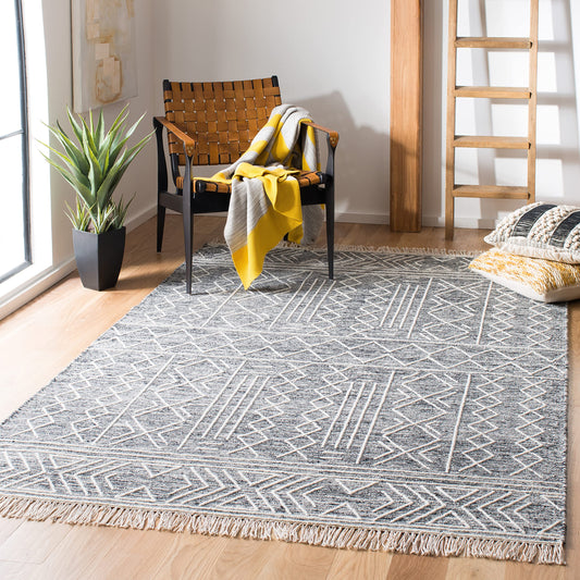 SAFAVIEH Kilim Collection Area Rug - 5' x 8', Black & Ivory, Handmade Moroccan Fringe Wool, Ideal for High Traffic Areas in Living Room, Bedroom (KLM521A)