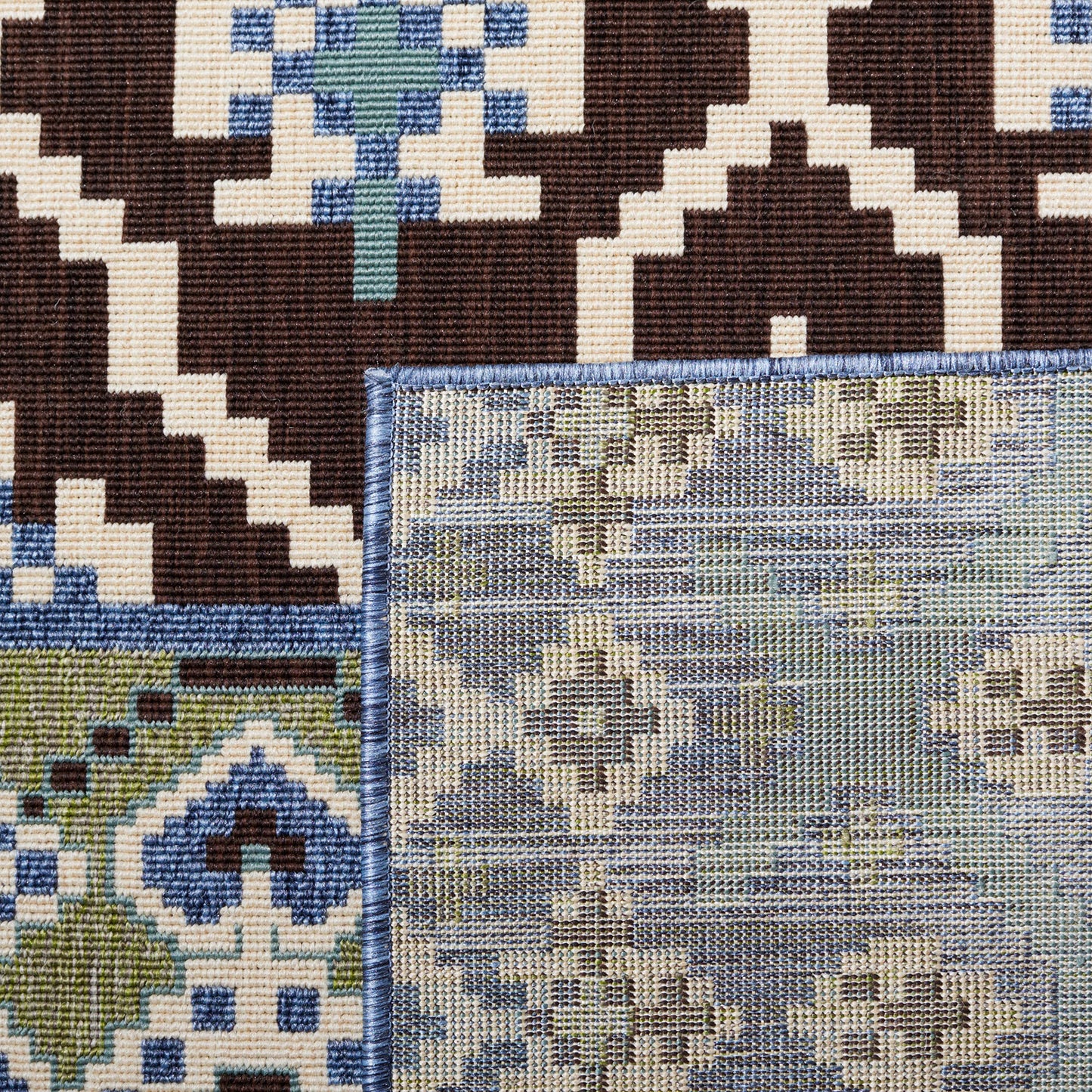 SAFAVIEH Washable Rug Outdoor Veranda Collection - 5'3" x 7'7", Chocolate & Blue, Non-Shedding & Easy to Clean, Ideal for Patio, Backyard, Mudroom (VER097-0624)