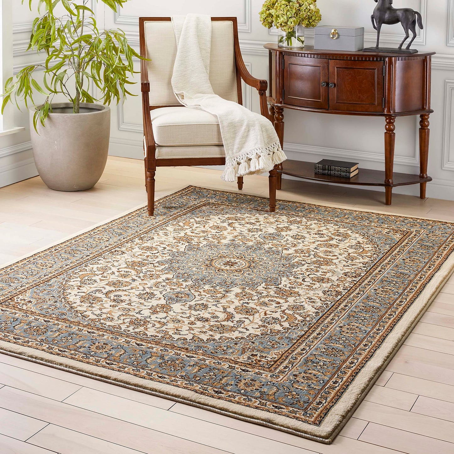 Well Woven Timeless Aviva Traditional Ivory 3'11" x 5'3" Area Rug