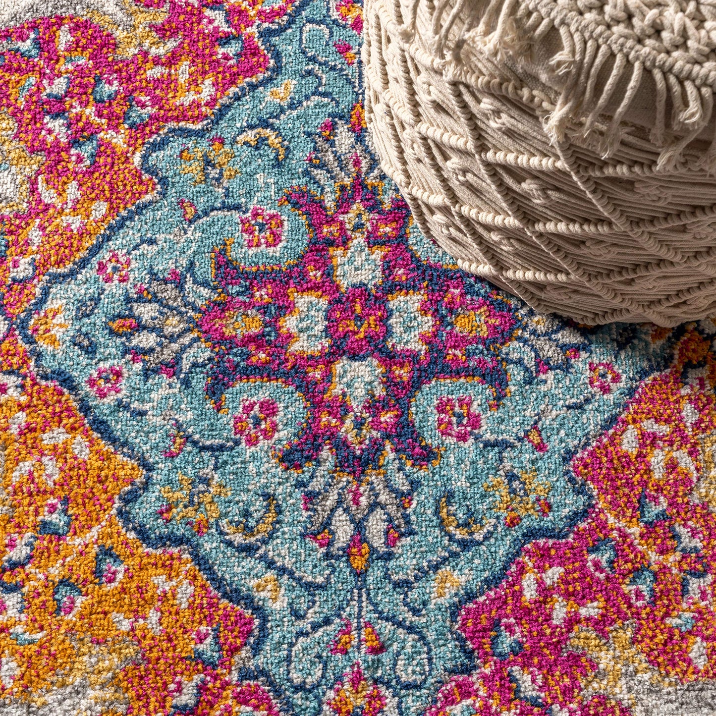 JONATHAN Y Boho Vintage Blue/Multi 4x6 Oval Area Rug, Bohemian Flair Medallion, Floral Easy-Cleaning High Traffic for Living Room, Bedroom, Kitchen, Pet-Friendly, Non Shedding (BMF106A-4OV)